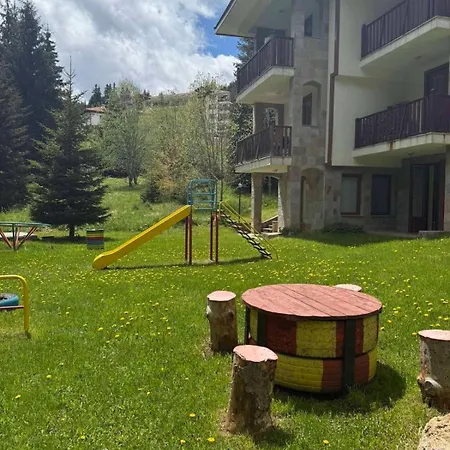 דירה Wood Fireplace Duplex Near - Parking, Sleeps 6 פמפורובו