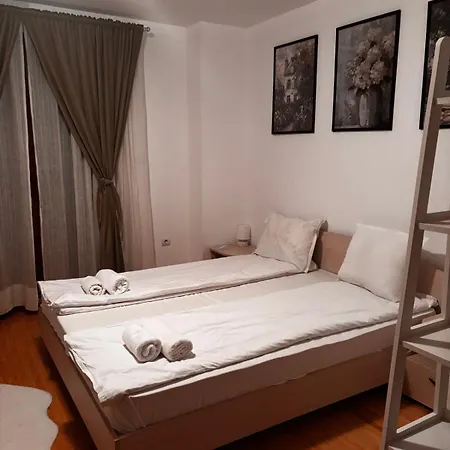 Appartamento Wood Fireplace Duplex Near - Parking, Sleeps 6 *